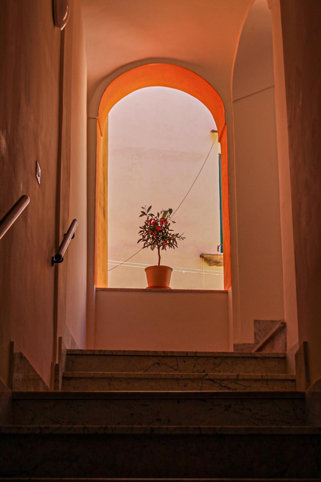 Bed and Breakfast La Casa Di Temalo Salerno Esterno foto